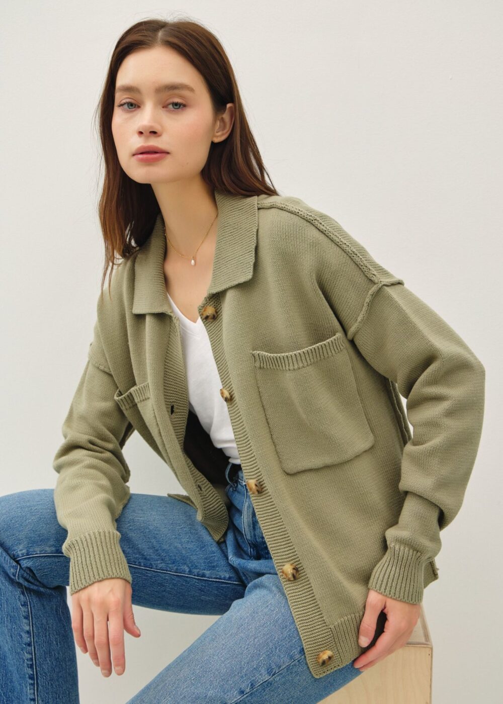 OLIVE GREEN KNIT COLLARED CARDIGAN