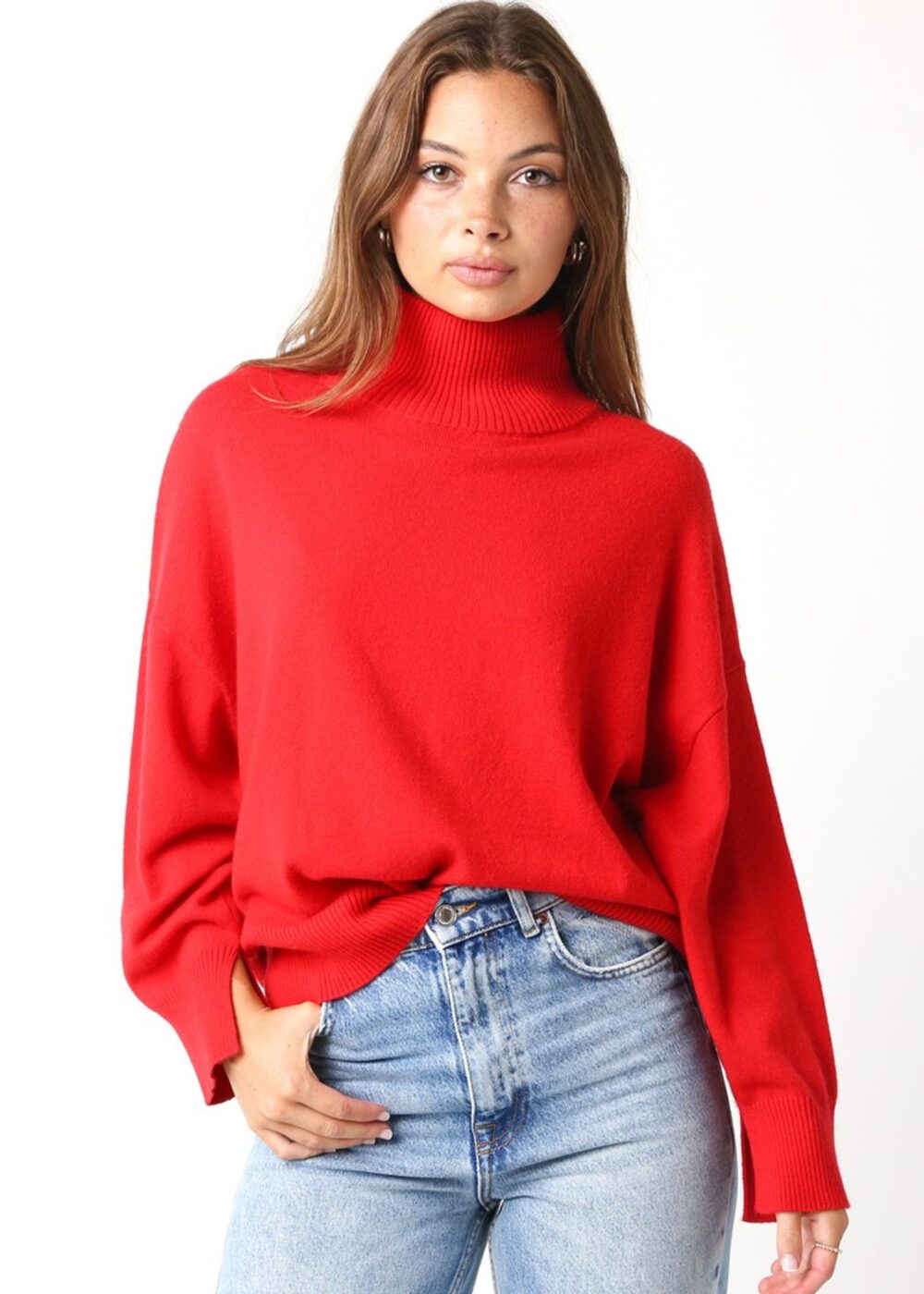 RED TURTLENECK SWEATER