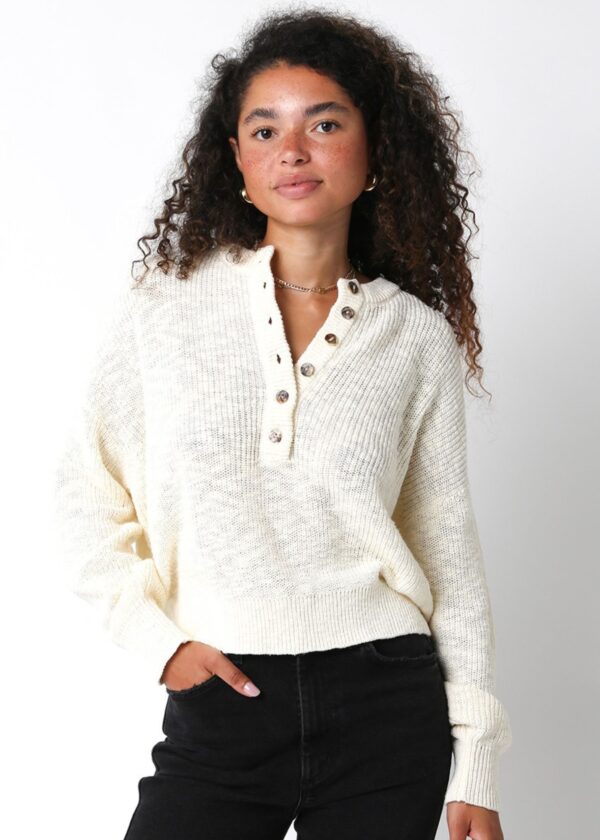 IVORY HENLEY NECK SWEATER