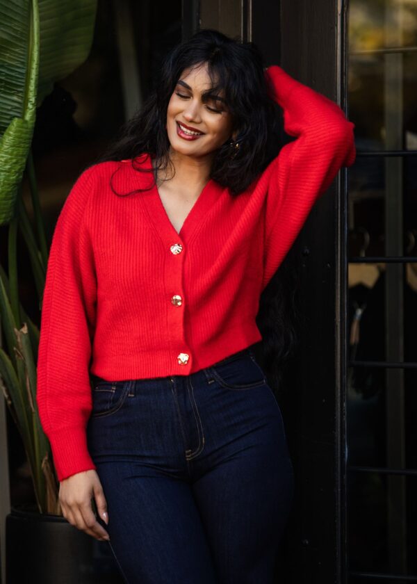 RED V-NECK CROPPED CARDIGAN