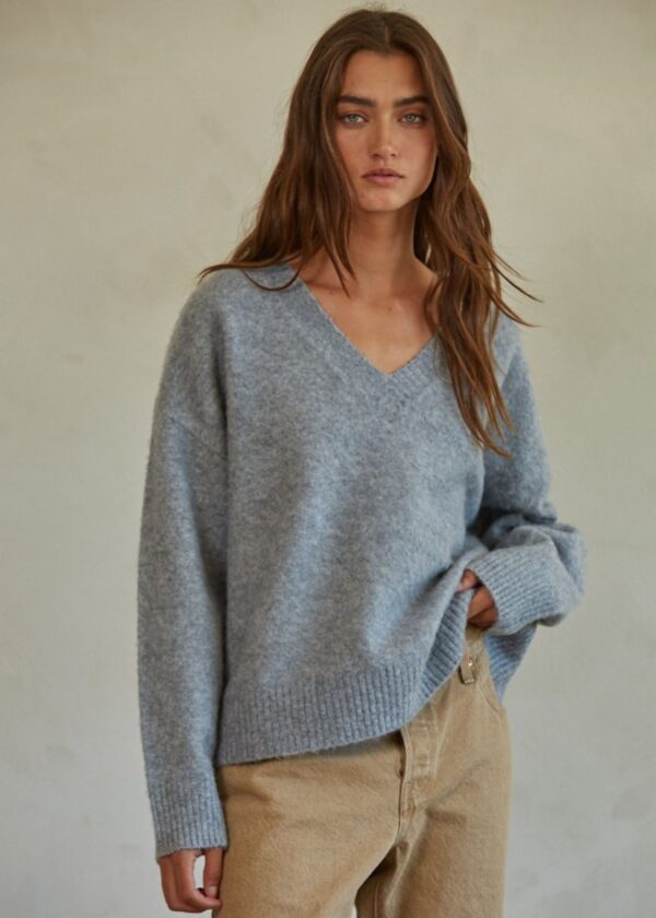 HEATHER GREY V-NECK SWEATER