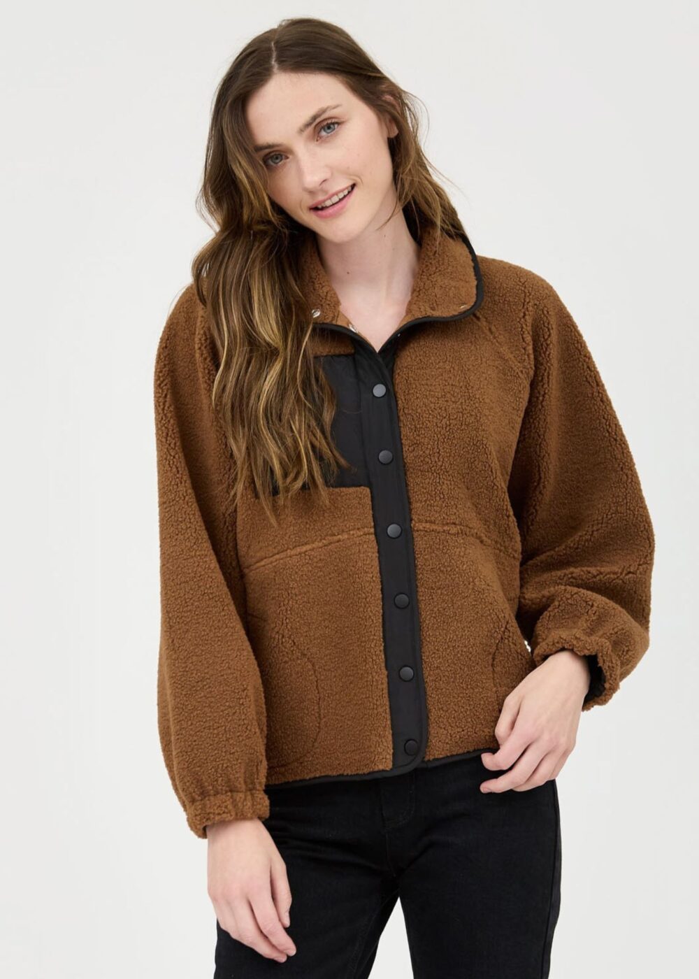 BROWN SHERPA JACKET WITH BLACK COLOR BLOCK ACCENT