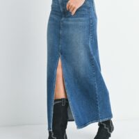 MEDIUM WASH DENIM MAXI SKIRT