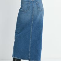 MEDIUM WASH DENIM MAXI SKIRT