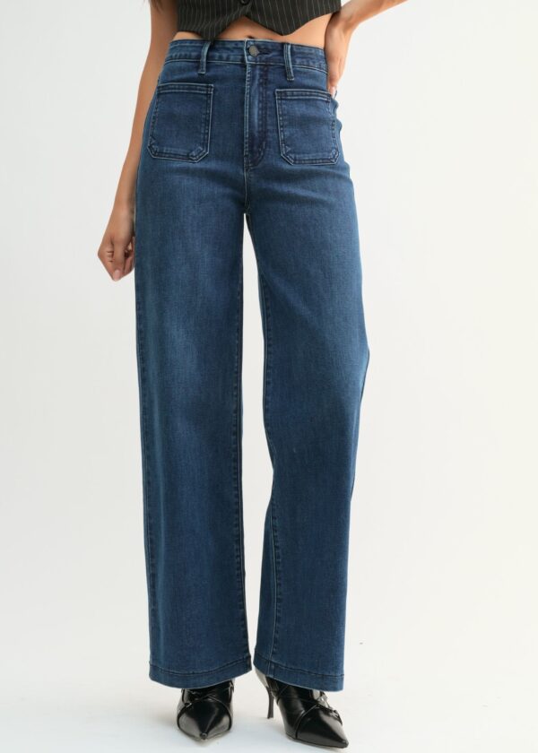 DARK WASH WIDE LEG JEANS WITH MINI PATCH POCKETS