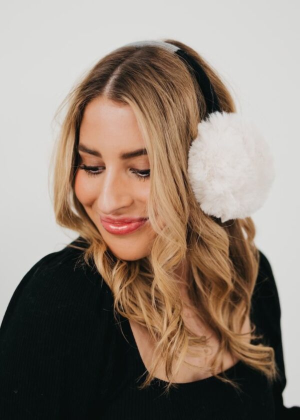 WHITE FAUX FUR EARMUFFS