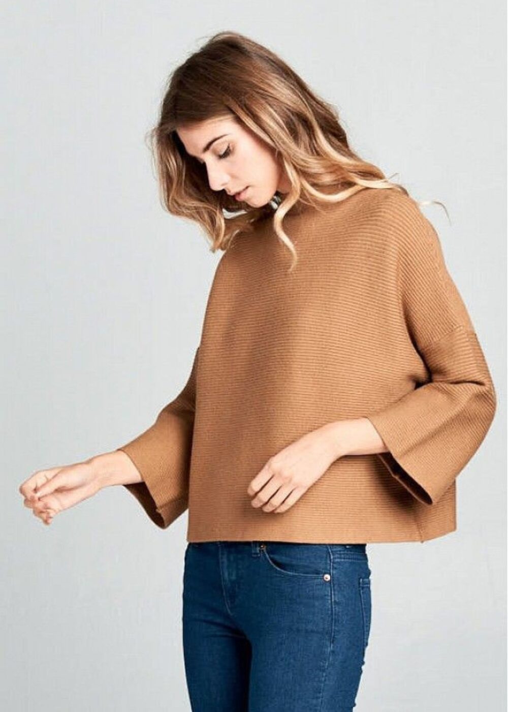 CAMEL BROWN MOCK NECK SWEATER