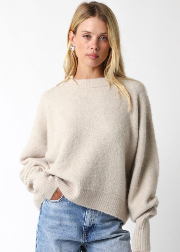 OATMEAL PULLOVER SWEATER