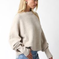 OATMEAL PULLOVER SWEATER