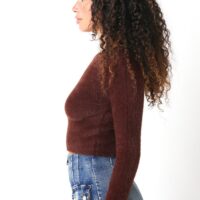 BROWN CROPPED FUZZY SWEATER