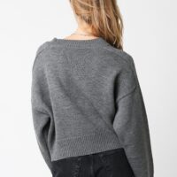 GREY CREW NECK SWEATER