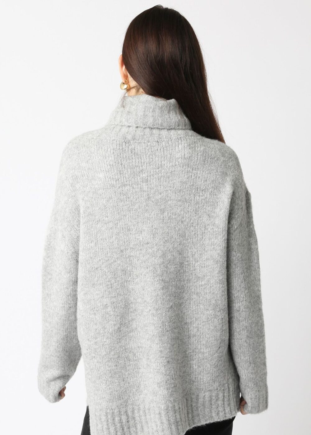 GREY FUZZY TURTLENECK SWEATER