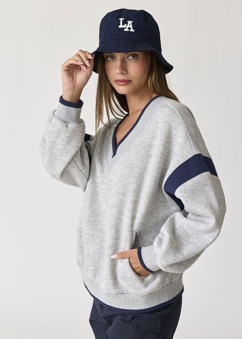 GREY SWEATSHIRT WITH NAVY BLUE CONTRAST DETAILS