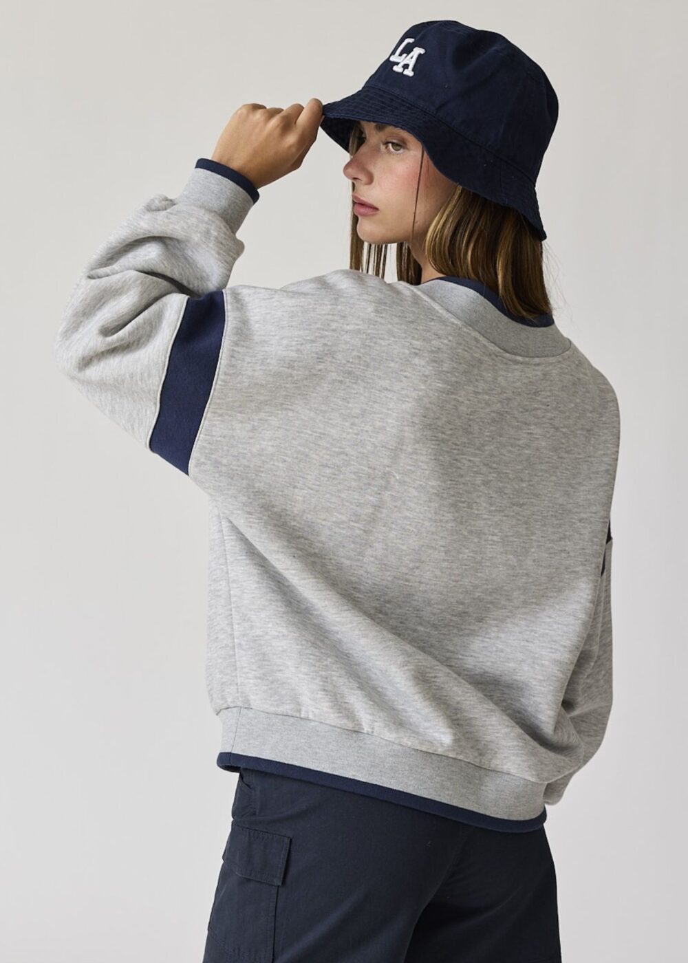 GREY SWEATSHIRT WITH NAVY BLUE CONTRAST DETAILS