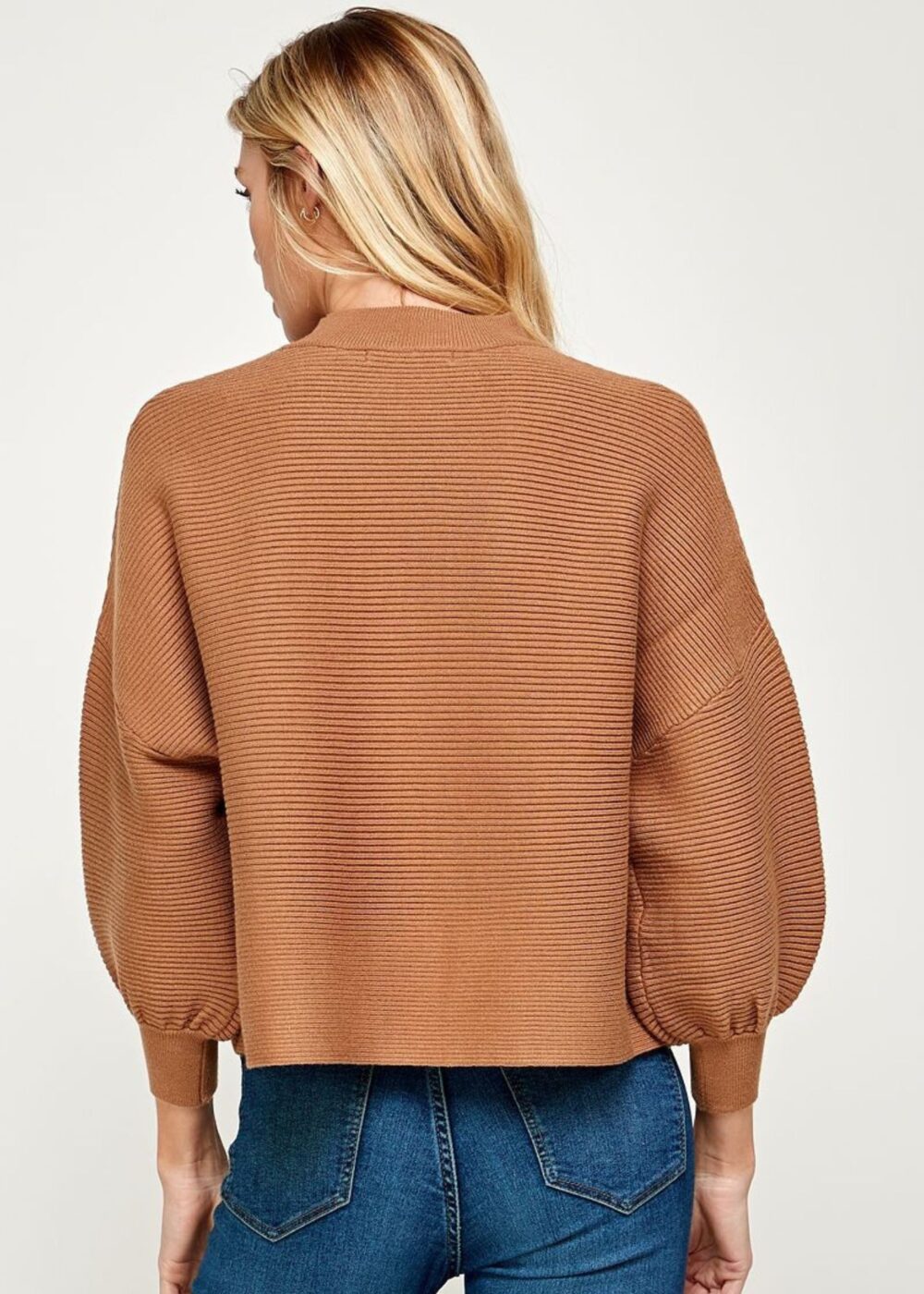 CAMEL BALLOON SLEEVE SWEATER