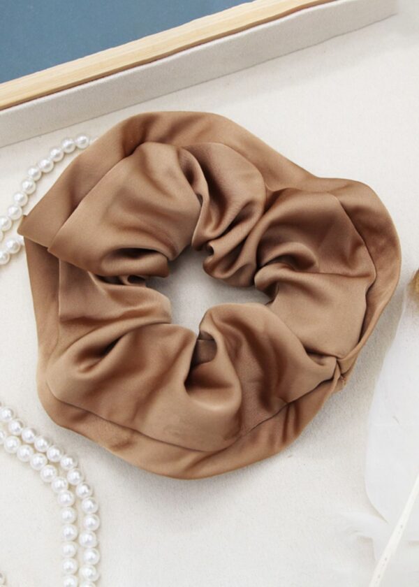 CAMEL SILK SCRUNCHIE