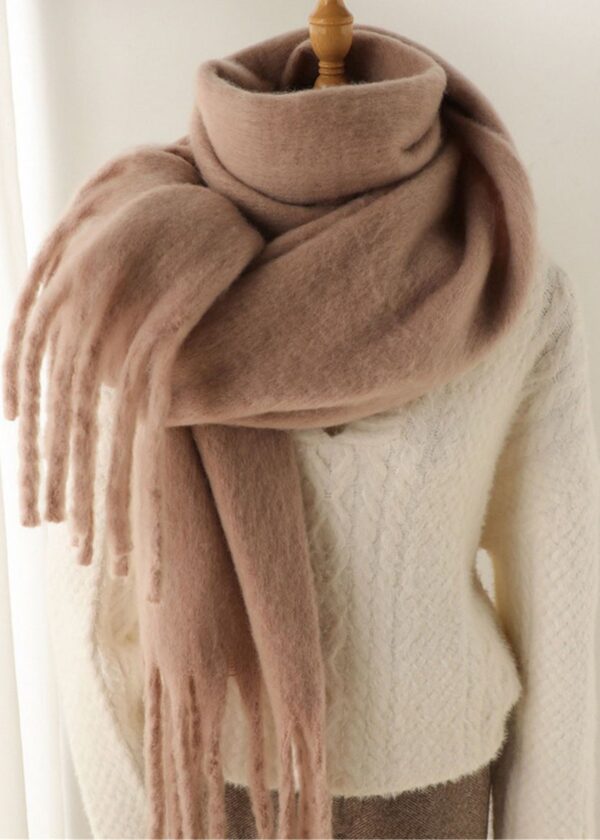 LIGHT BROWN BLANKET SCARF