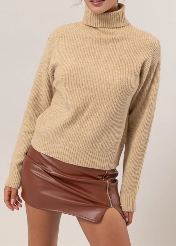 TAUPE TURTLENECK SWEATER