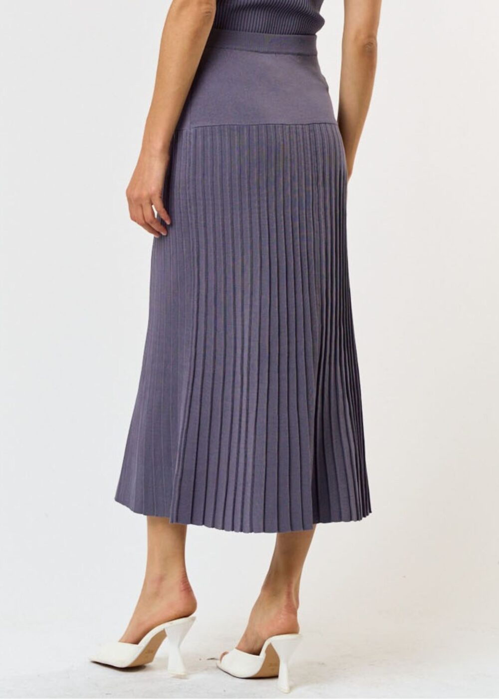 GREY RIBBED KNIT MAXI SKIRT