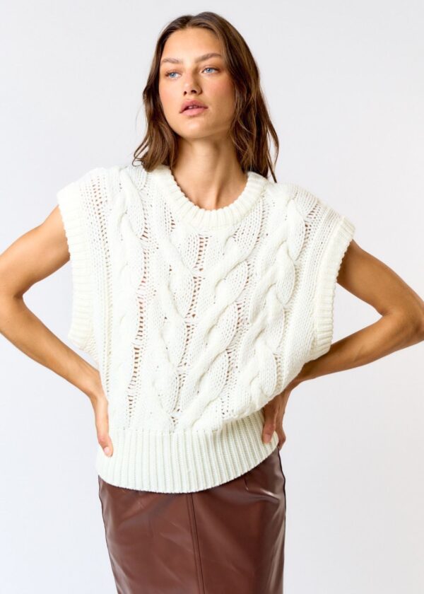 IVORY CABLE KNIT SWEATER VEST