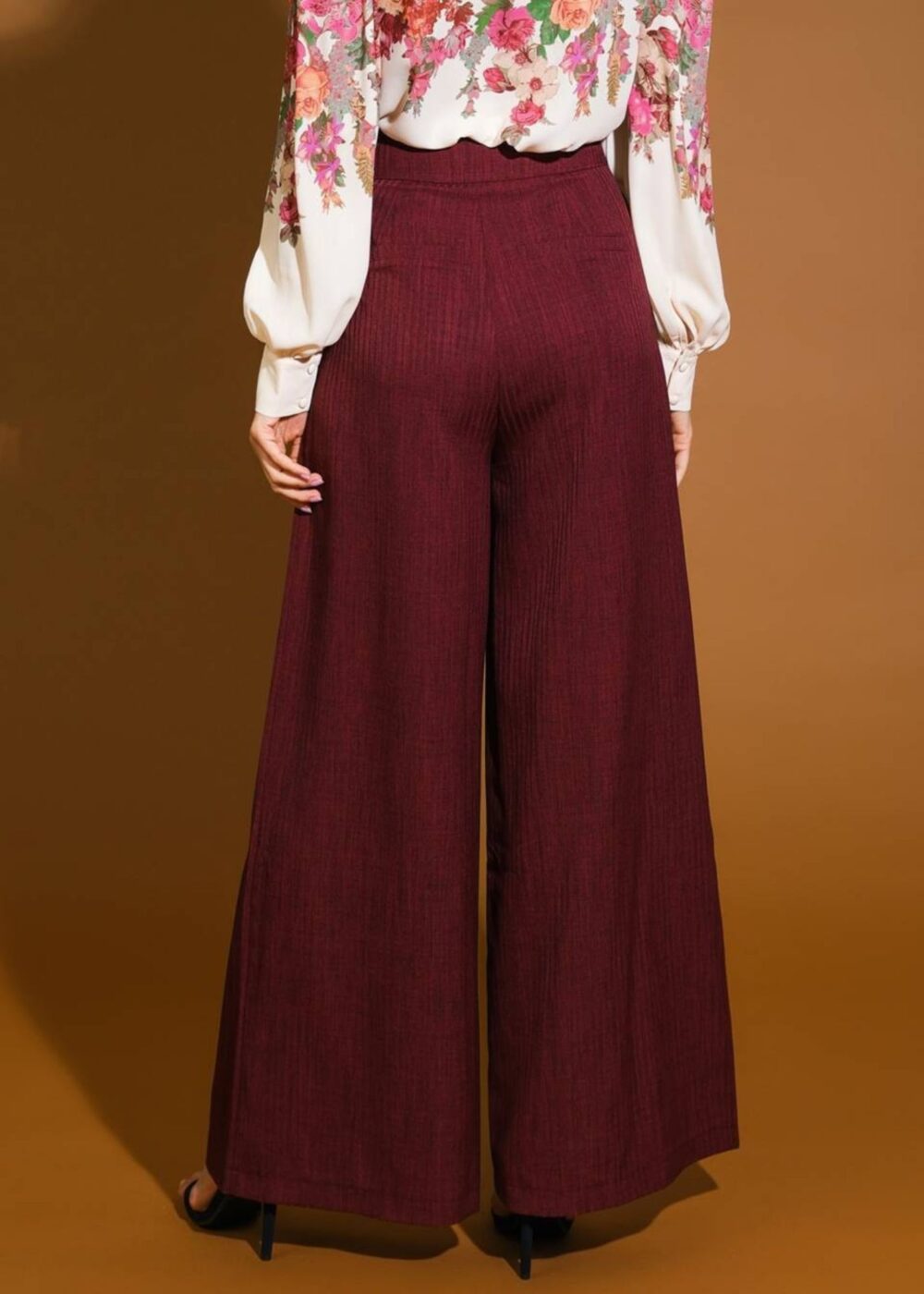 BURGUNDY WIDE LEG TROUSERS