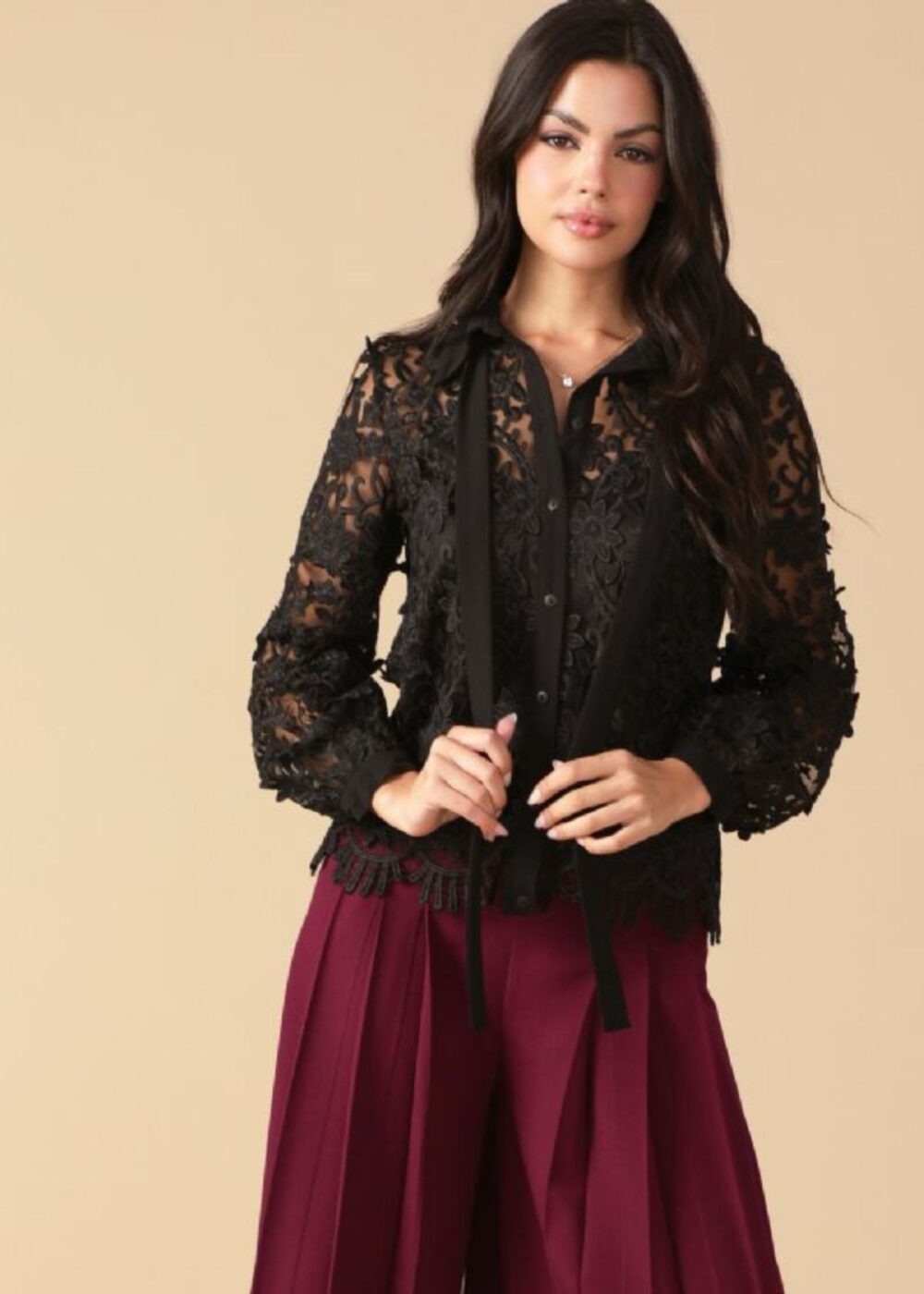 BLACK FLORAL LACE BUTTON UP TOP