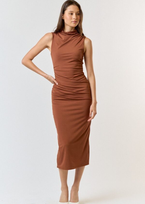 BROWN RUCHED MIDI DRESS