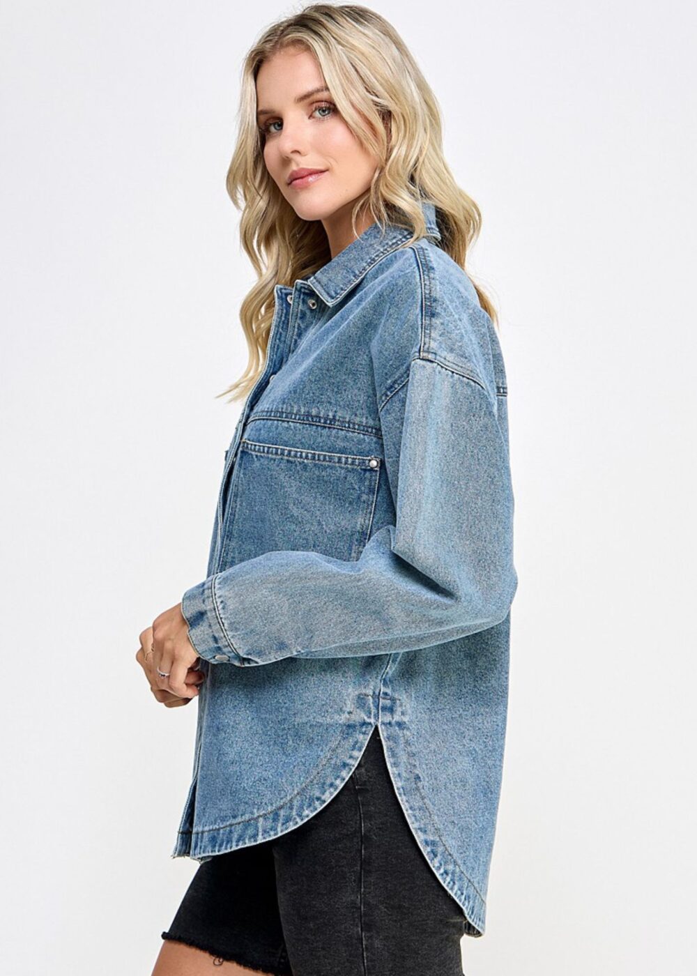 MEDIUM WASH DENIM SHACKET