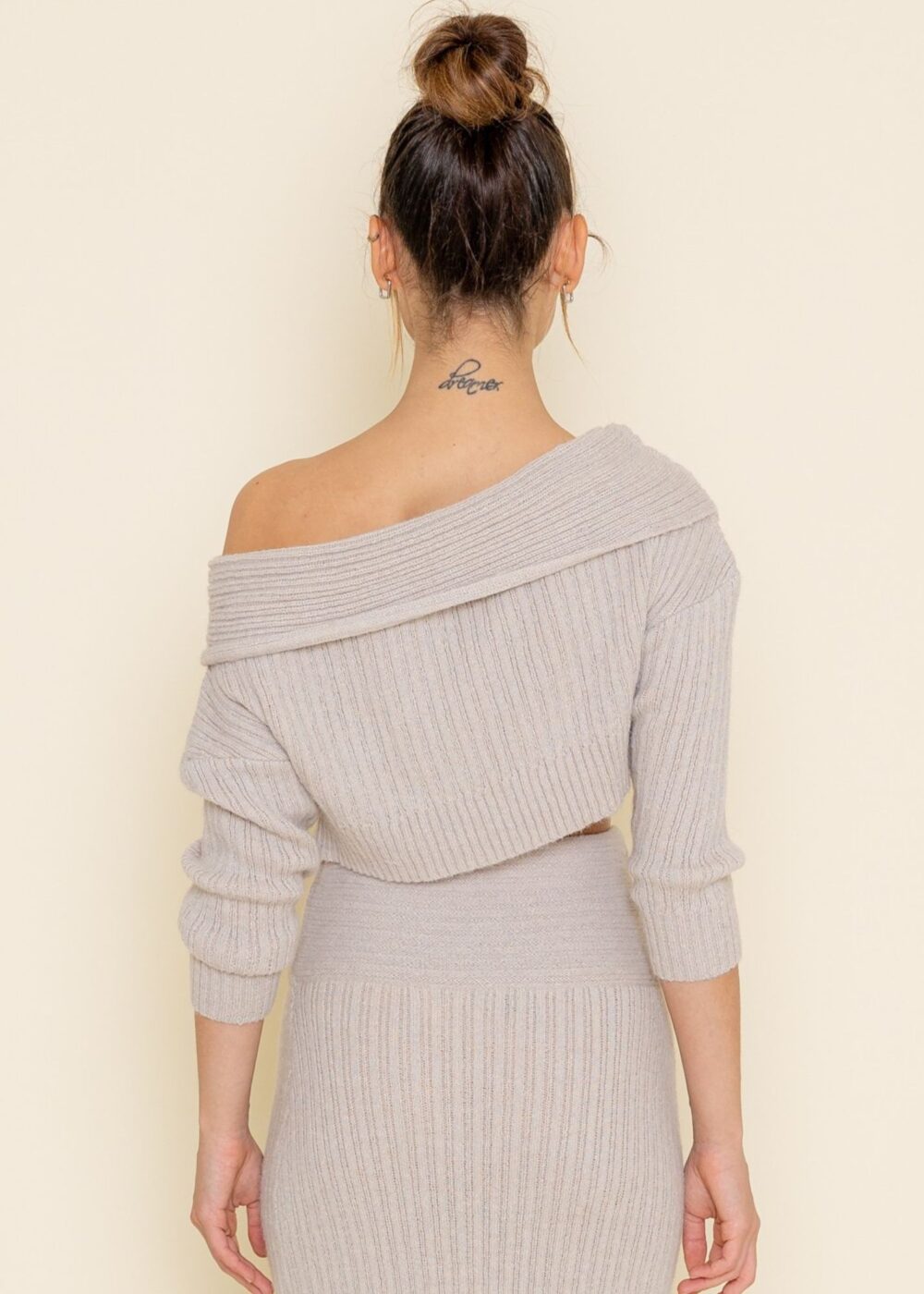 ECRU RIBBED KNIT ONE SHOULDER SWEATER