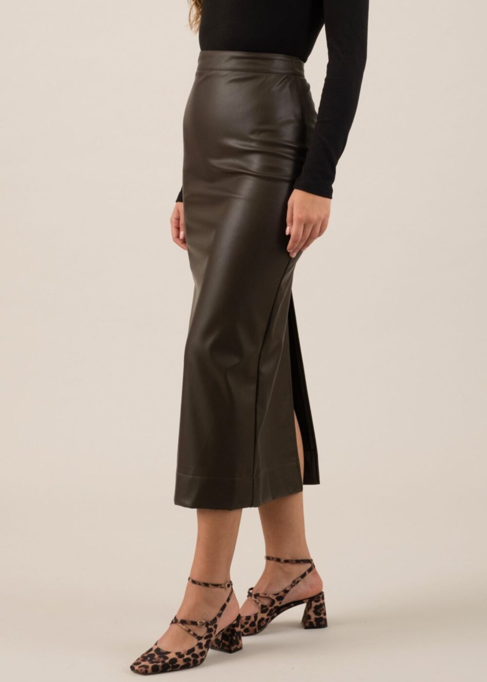 DARK BROWN FAUX LEATHER SKIRT