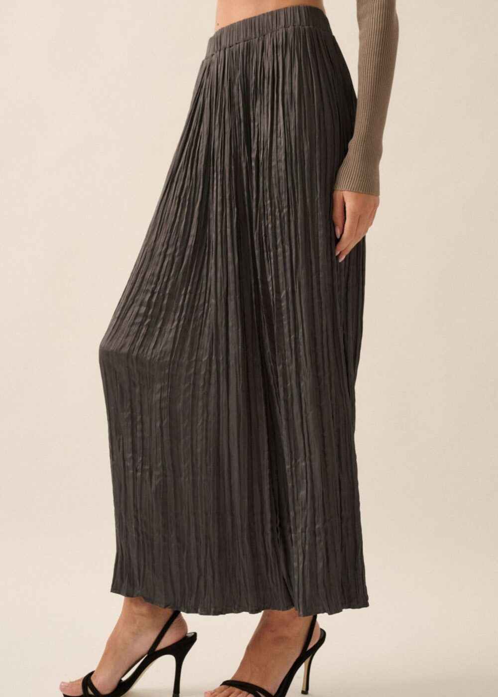 CHARCOAL GREY PLEATED MAXI SKIRT