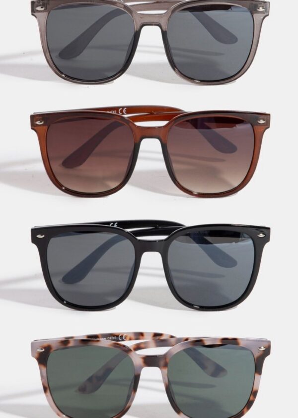 LARGE SQUARE SUNGLASSES