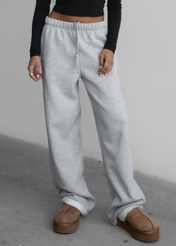 HEATHER GREY FLEECE LINED SWEATPANTS