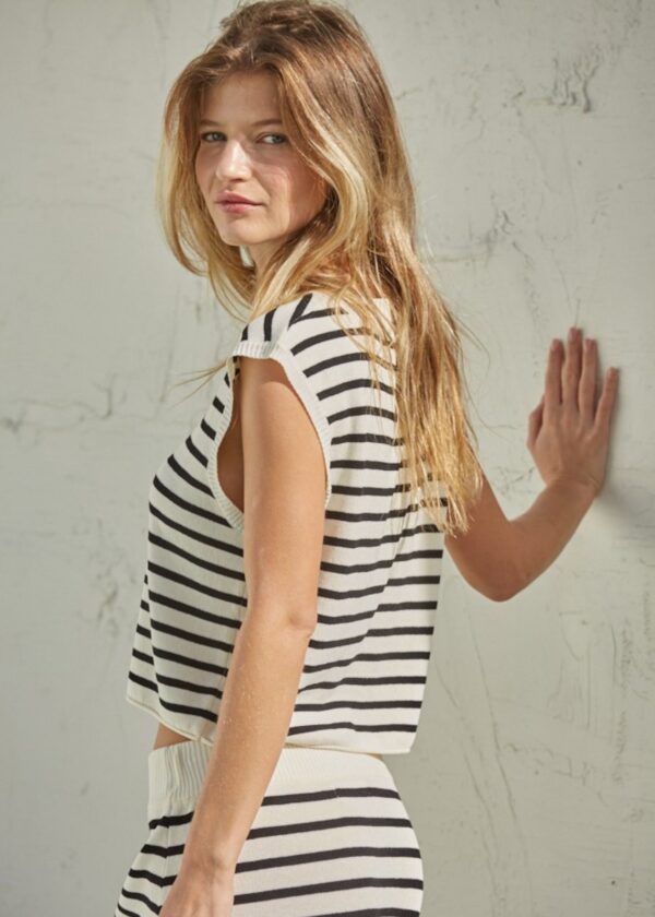 IVORY AND BLACK STRIPE TANK TOP