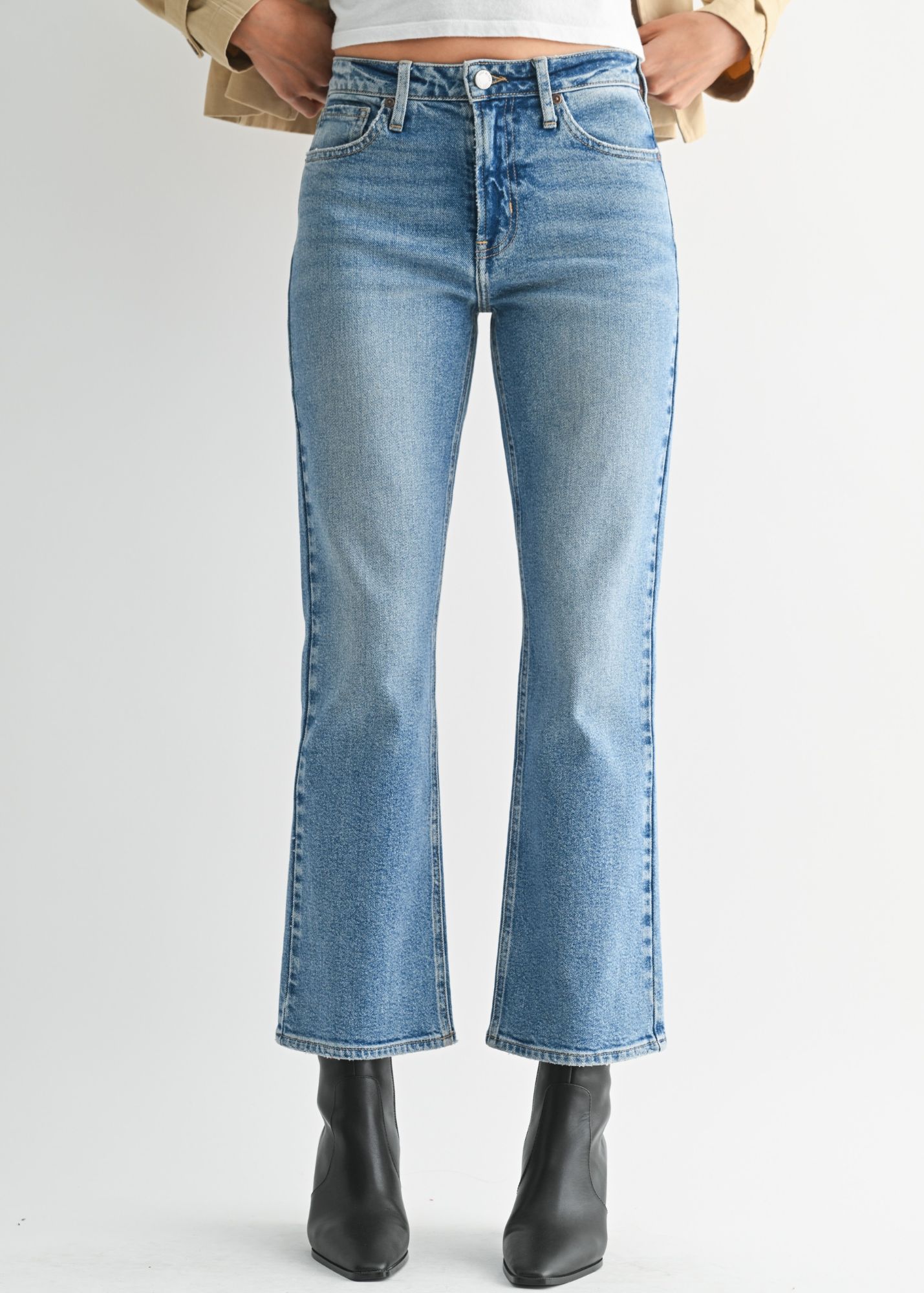 BLAKE CROPPED BOOTCUT JEANS