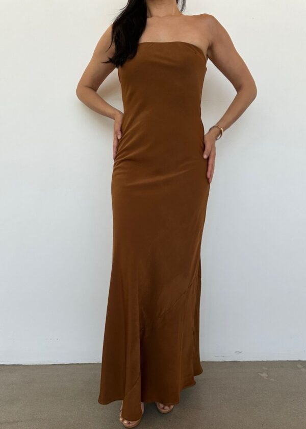 BROWN STRAPLESS MAXI DRESS