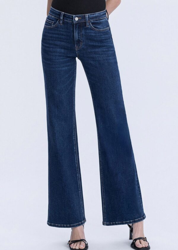 DARK WASH FLARE JEANS