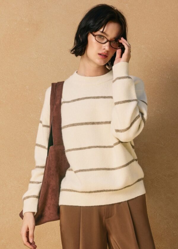 CREAM AND BROWN STRIPE PULLOVER SWEATER