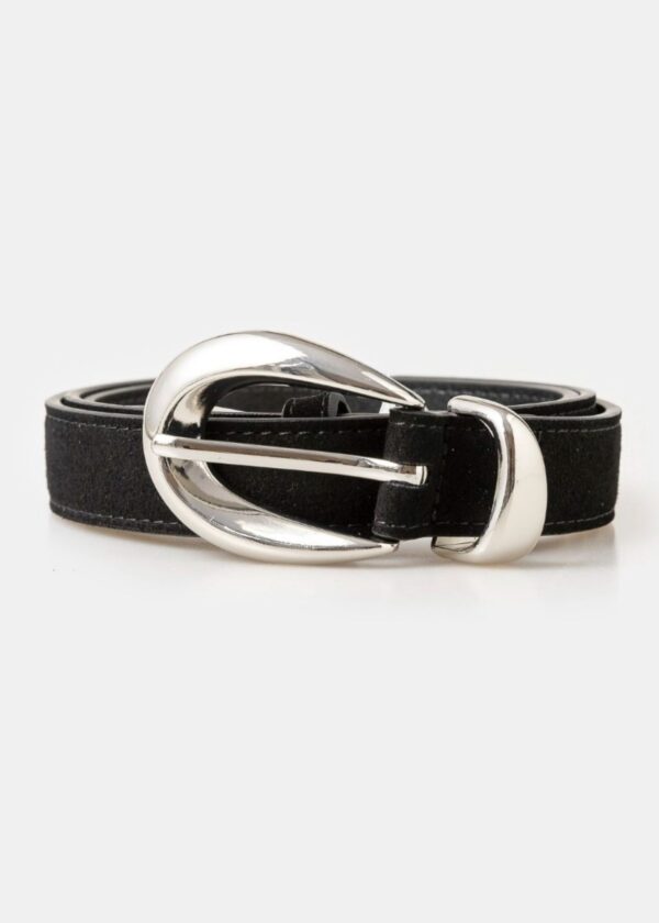 BLACK BELT WITH SILVER OVAL BUCKLE