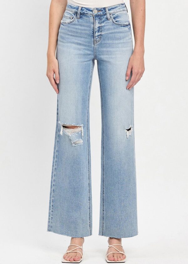 LIGHT WASH DISTRESSED WIDE LEG JEANS